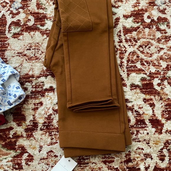 Sold - Picture 4 of 8